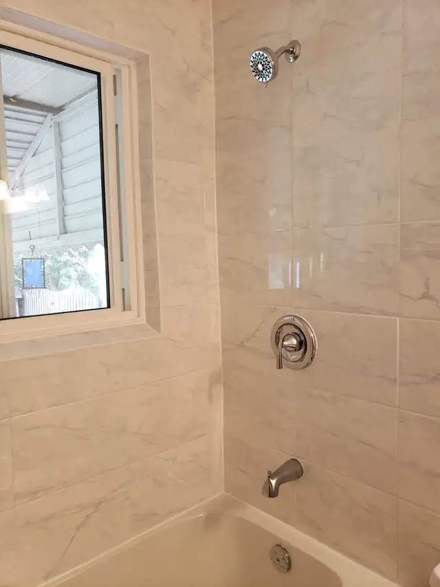 Looking to rent for student’s girls  only - Photo 7