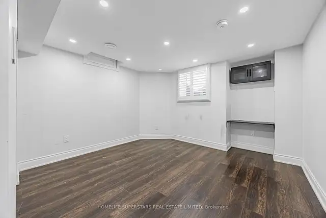 BEAUTIFUL TWO(2) BEDROOMS- LL:  CHURCH ST & STRICKLAND DR, AJAX - Photo 2