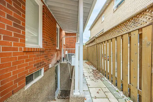 BEAUTIFUL TWO(2) BEDROOMS- LL:  CHURCH ST & STRICKLAND DR, AJAX - Photo 5