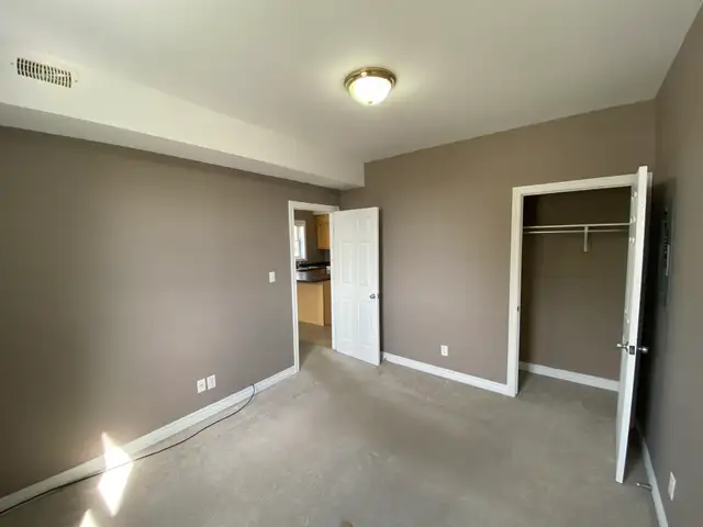 Charming 1 Bedroom in Thorold - Photo 8