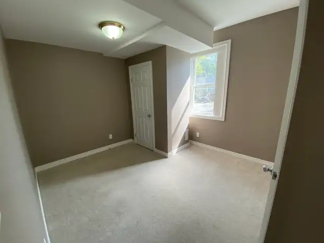 Charming 1 Bedroom in Thorold - Photo 9