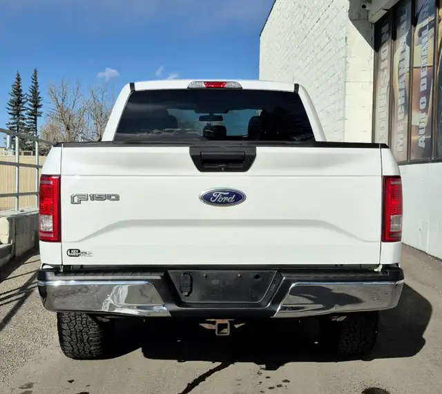 2017 Ford F-150 Supercrew - Photo 4
