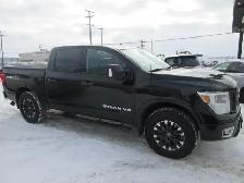 2018 Nissan Titan 5.6 PRO 4X Fog Lights Tonneau Cover 4WD - Photo 3