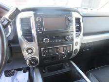 2018 Nissan Titan 5.6 PRO 4X Fog Lights Tonneau Cover 4WD - Photo 12