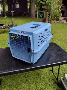 Large cat carrying cage