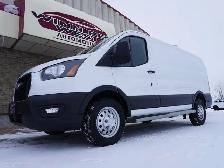 2024 Ford Transit Cargo Van AWD T-250 130 9070 GVWR , LOW LOW KM - Photo 14