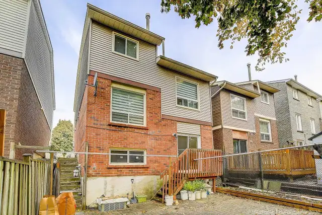 1 BEDROOM BASEMENT APARTMENT FOR RENT - Photo 2