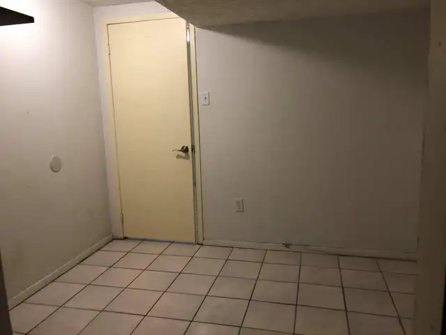 1 BEDROOM BASEMENT APARTMENT FOR RENT - Photo 10