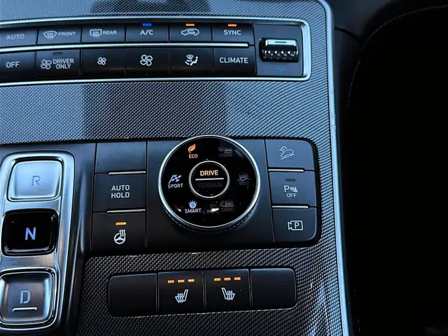 2022 Hyundai Santa Fe HEV Preferred w/Trend Package Preferred... - Photo 18