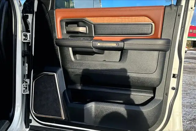 2022 Ram Ram 3500 4wd Crewcab Longhorn - Photo 24