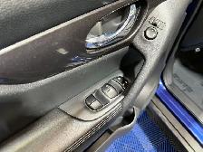 2018 Nissan Rogue - Photo 11