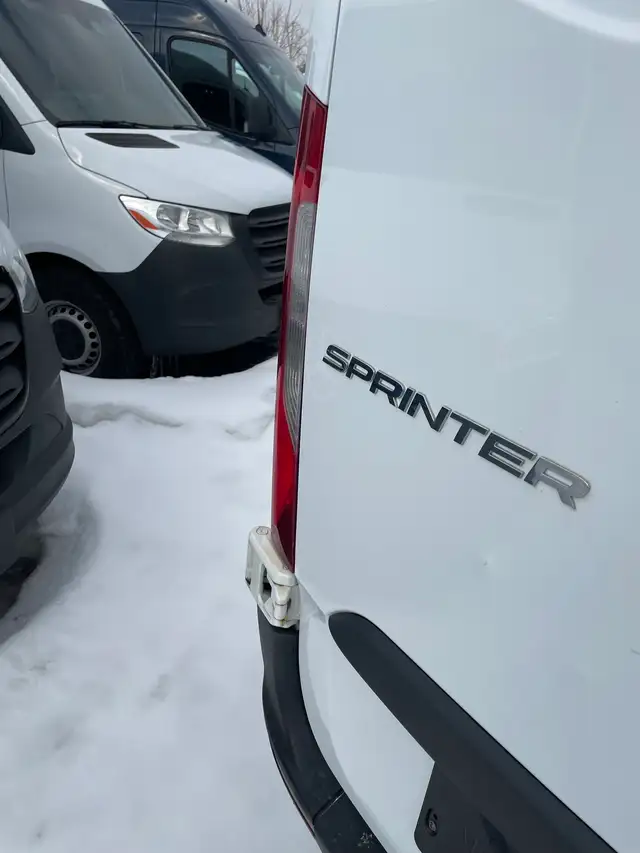 2021 Mercedes-Benz Sprinter Standard Roof - Photo 7