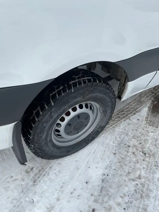 2021 Mercedes-Benz Sprinter Standard Roof - Photo 8