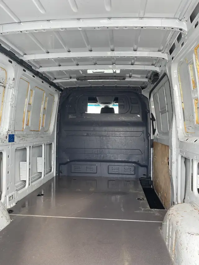 2021 Mercedes-Benz Sprinter Standard Roof - Photo 11