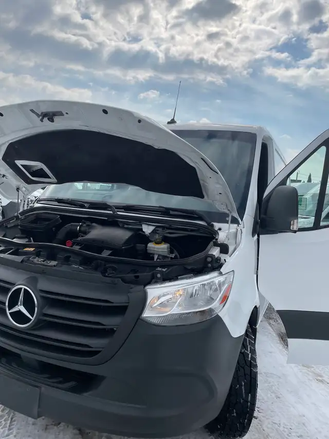 2021 Mercedes-Benz Sprinter Standard Roof - Photo 19