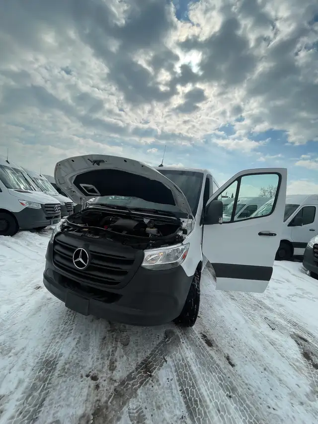 2021 Mercedes-Benz Sprinter Standard Roof - Photo 20