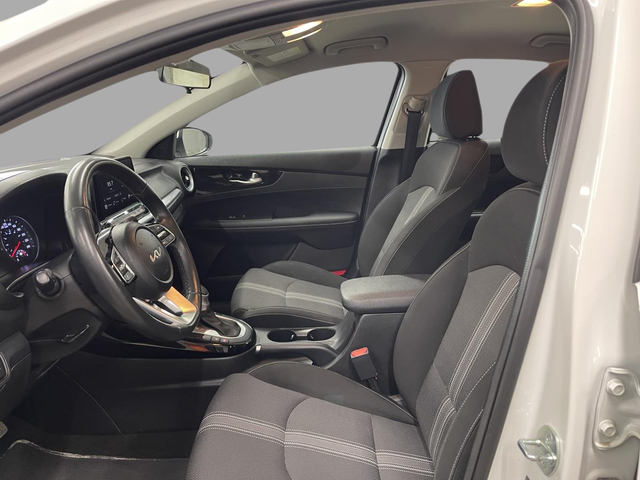 Kia Forte EX 2023 - Photo 9