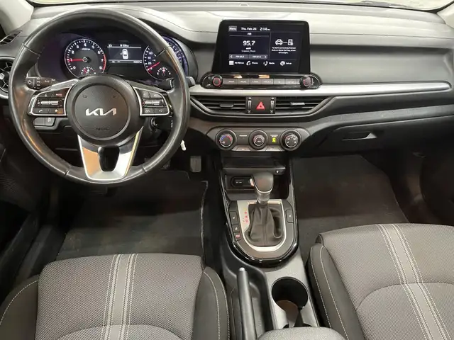 Kia Forte EX 2023 - Photo 11