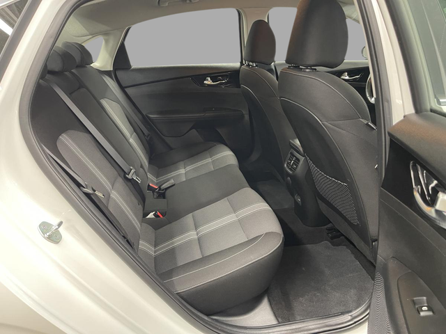 Kia Forte EX 2023 - Photo 12