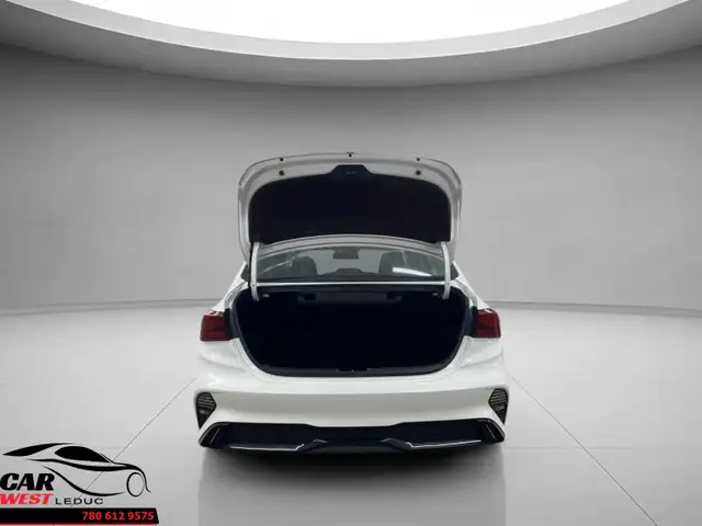 Kia Forte EX 2023 - Photo 23