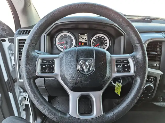 2023 RAM 1500 Classic SLT SLT | 4x4 Crew Cab 5'7' Box - Photo 15