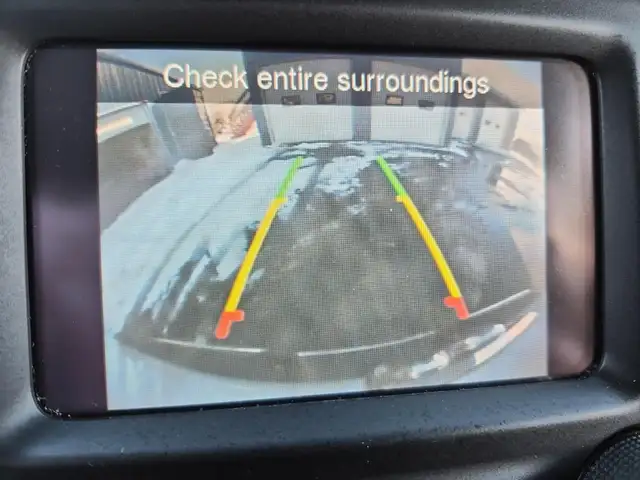 2023 RAM 1500 Classic SLT SLT | 4x4 Crew Cab 5'7' Box - Photo 18