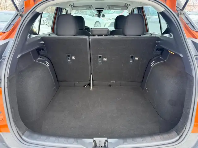 2020 Nissan Kicks SV - Photo 6