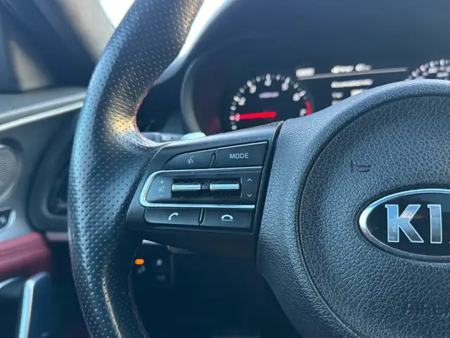 2019 Kia Stinger GT Limited- 3.3L V6 - Red Interior - Photo 7