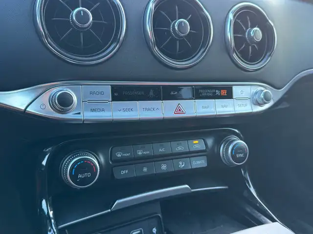 2019 Kia Stinger GT Limited- 3.3L V6 - Red Interior - Photo 14