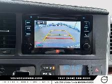 2017 Toyota Sienna XLE | Tri-Zone Climate | 7 Passenger | - Photo 17