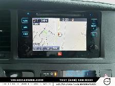 2017 Toyota Sienna XLE | Tri-Zone Climate | 7 Passenger | - Photo 18