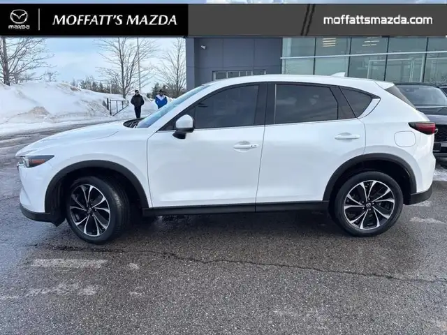 2022 Mazda CX-5 GT ONE OWNER - HEADS UP DISPLAY - Photo 2