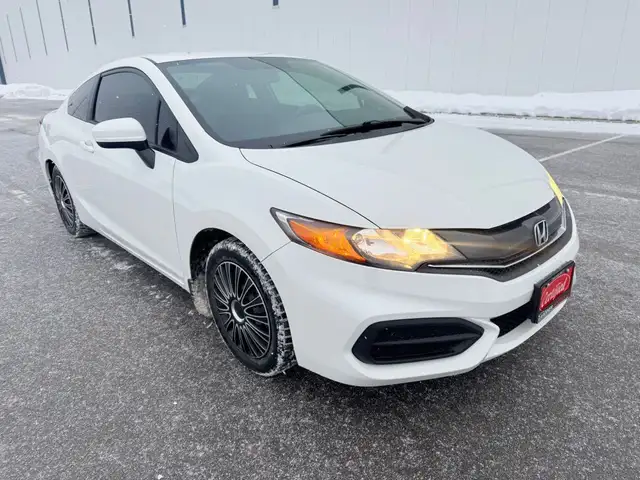 2015 Honda Civic Coupe Auto, FWD, 1.8L 4cyl, Gas - Photo 4