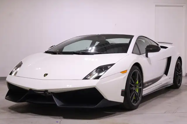 2010 Lamborghini Gallardo LP570-4 Superleggera - Photo 2