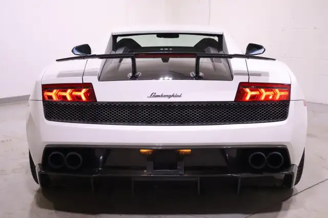 2010 Lamborghini Gallardo LP570-4 Superleggera - Photo 5