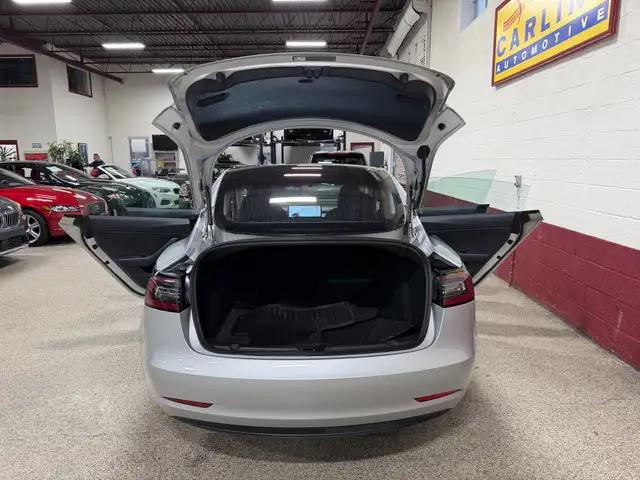 2018 Tesla Model 3 Long Range RWD - BLUETOOTH - NAVI - BACKUP CA - Photo 9