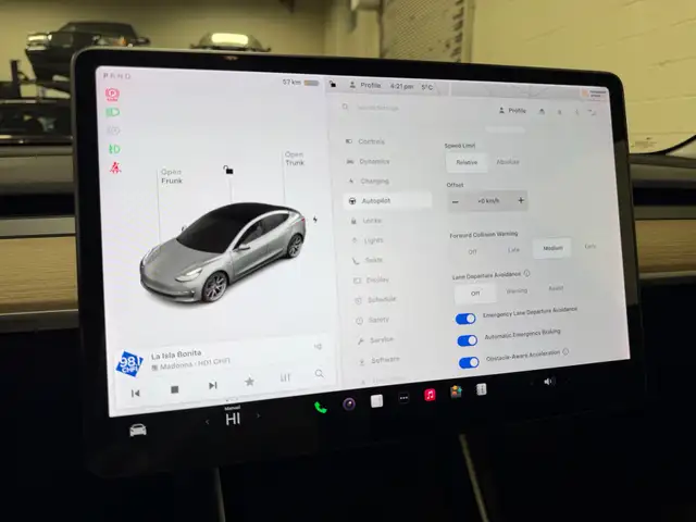 2018 Tesla Model 3 Long Range RWD - BLUETOOTH - NAVI - BACKUP CA - Photo 24