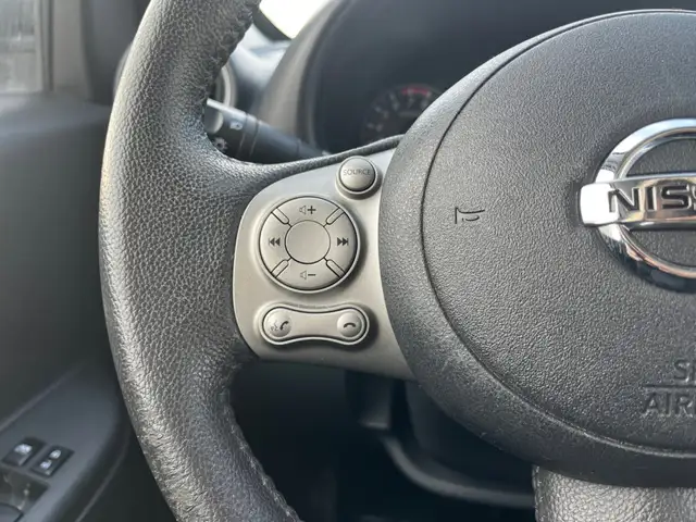 2015 Nissan Micra SR | CLEAN CARFAX | BACK-UP CAM | HEATED MIRRO - Photo 17