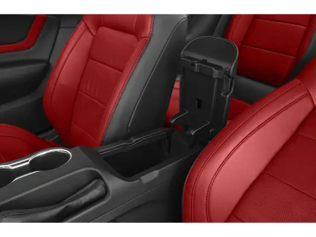 2022 Ford Mustang EcoBoost Premium - Photo 11