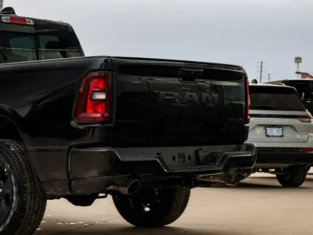2026 Ram 1500 Sport - Photo 7
