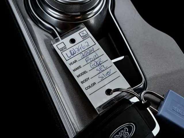 2024 Ford Edge SEL AWD 2.0L - Photo 32