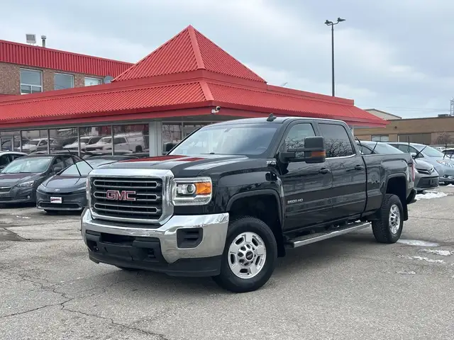 2017 GMC SIERRA 2500HD 4WD Crew Cab 153.7 SLE 6.0L V8 Gas 6.75 F