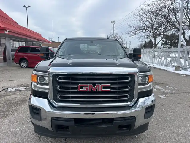2017 GMC SIERRA 2500HD 4WD Crew Cab 153.7 SLE 6.0L V8 Gas 6.75 F - Photo 2