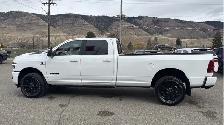 2026 Ram 3500 Laramie - Navigation - Heated Seats - Photo 4