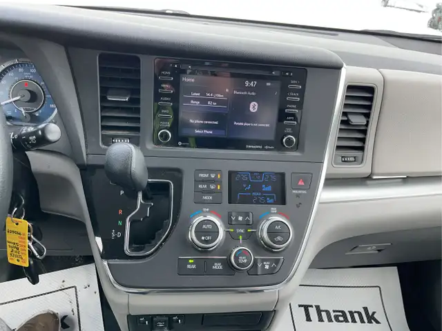 2018 Toyota Sienna - Photo 16