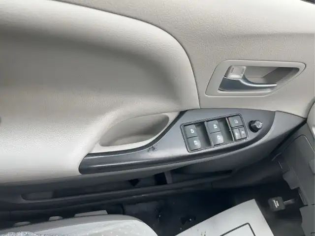 2018 Toyota Sienna - Photo 23