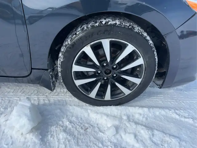 2018 Nissan Altima - Photo 10