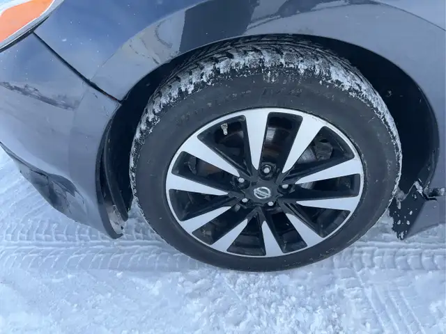 2018 Nissan Altima - Photo 11