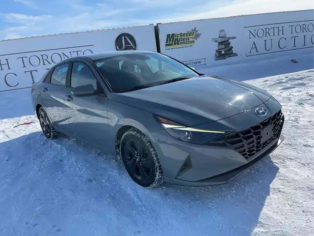 2022 Hyundai ELANTRA - Photo 3