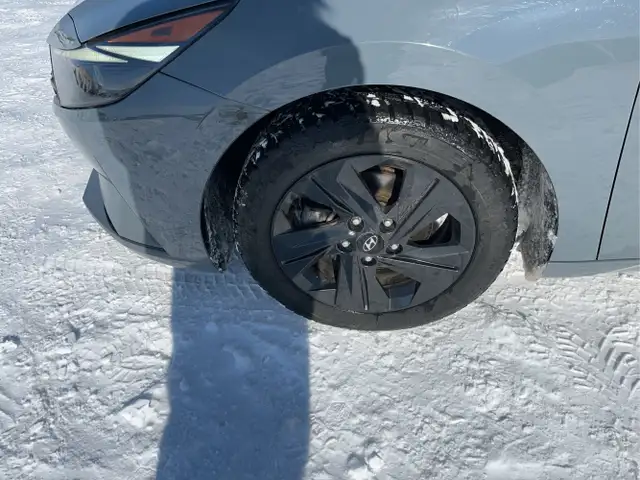 2022 Hyundai ELANTRA - Photo 11